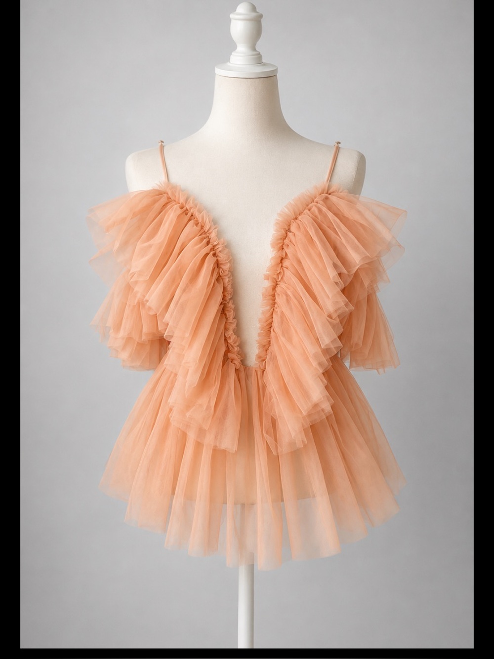C+D+M NWT Blush Tulle Ruffle Peplum Top Size M Romantic Statement Blouse